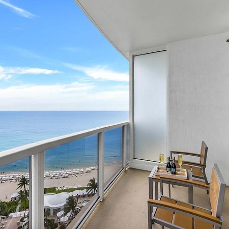 Deluxe Studio Ocean View Premium Amenities Βίλα Sunny Isles Beach Εξωτερικό φωτογραφία