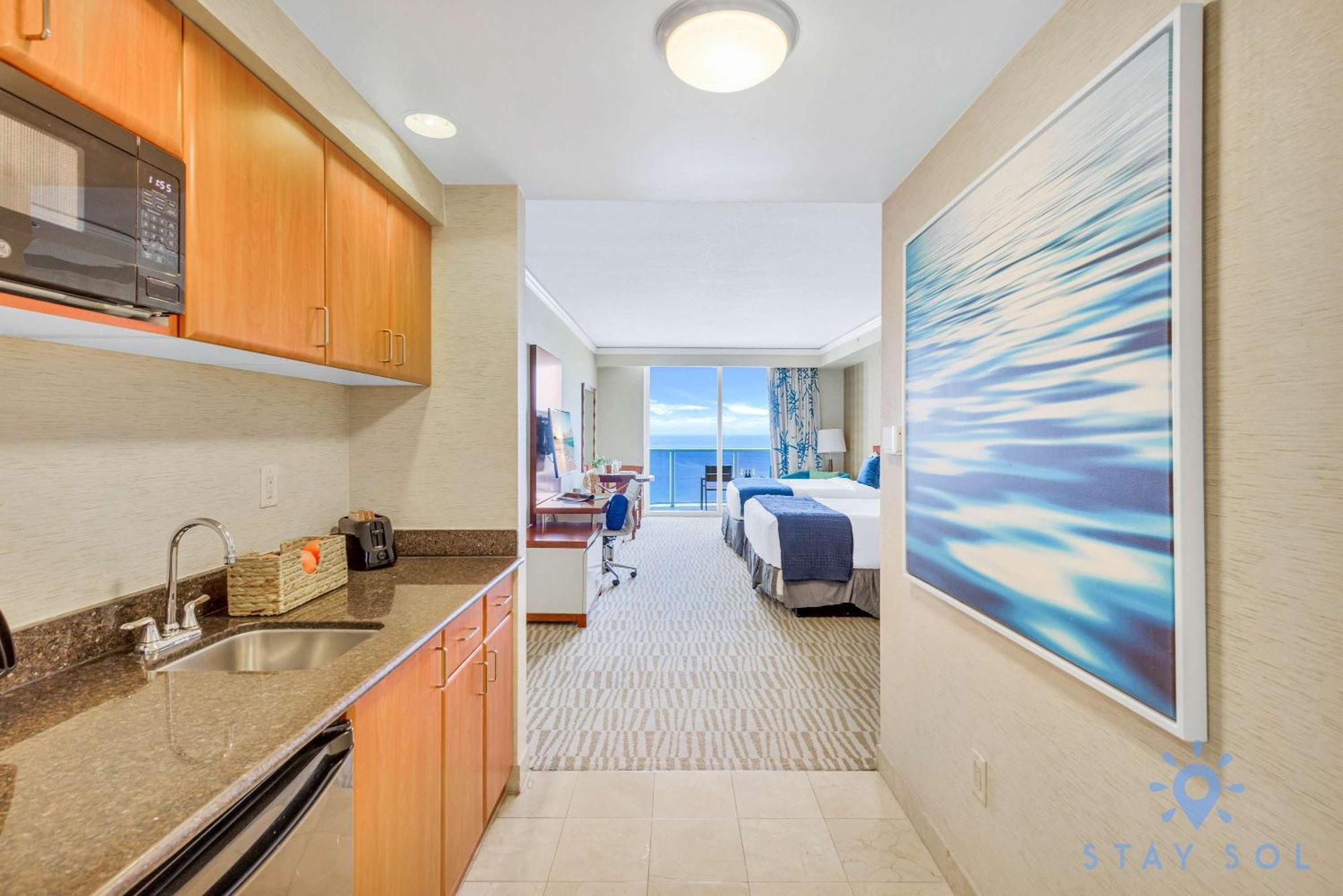 Deluxe Studio Ocean View Premium Amenities Βίλα Sunny Isles Beach Εξωτερικό φωτογραφία