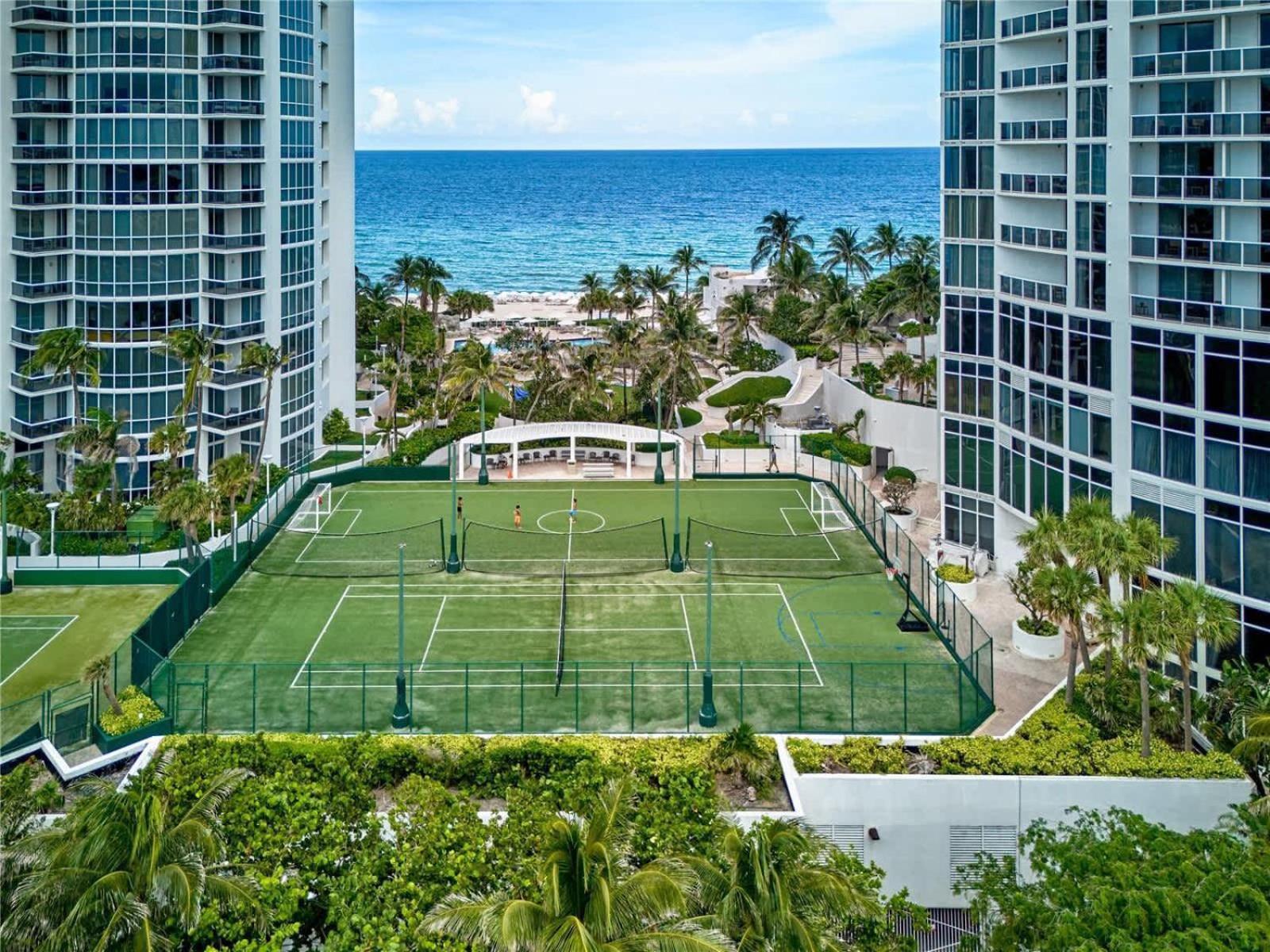 Deluxe Studio Ocean View Premium Amenities Βίλα Sunny Isles Beach Εξωτερικό φωτογραφία